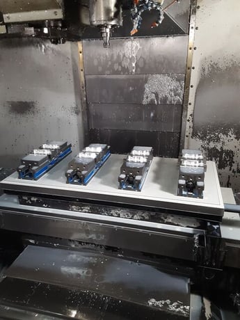 Haas #VF-3SS APC, CNC vertical machining center, 40" X, 20" Y, 25" Z, 12000 RPM, 24 automatic tool changer - Image 6