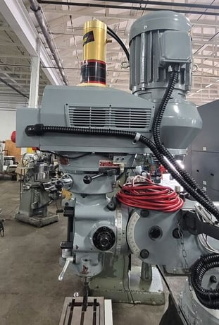 Acer E-Mill #EVS-3VS-II, vertical mill, 3 HP, 9" x48" tbl., 60-4500 RPM, R8, Newall DP700 2-Axis digital read - Image 7