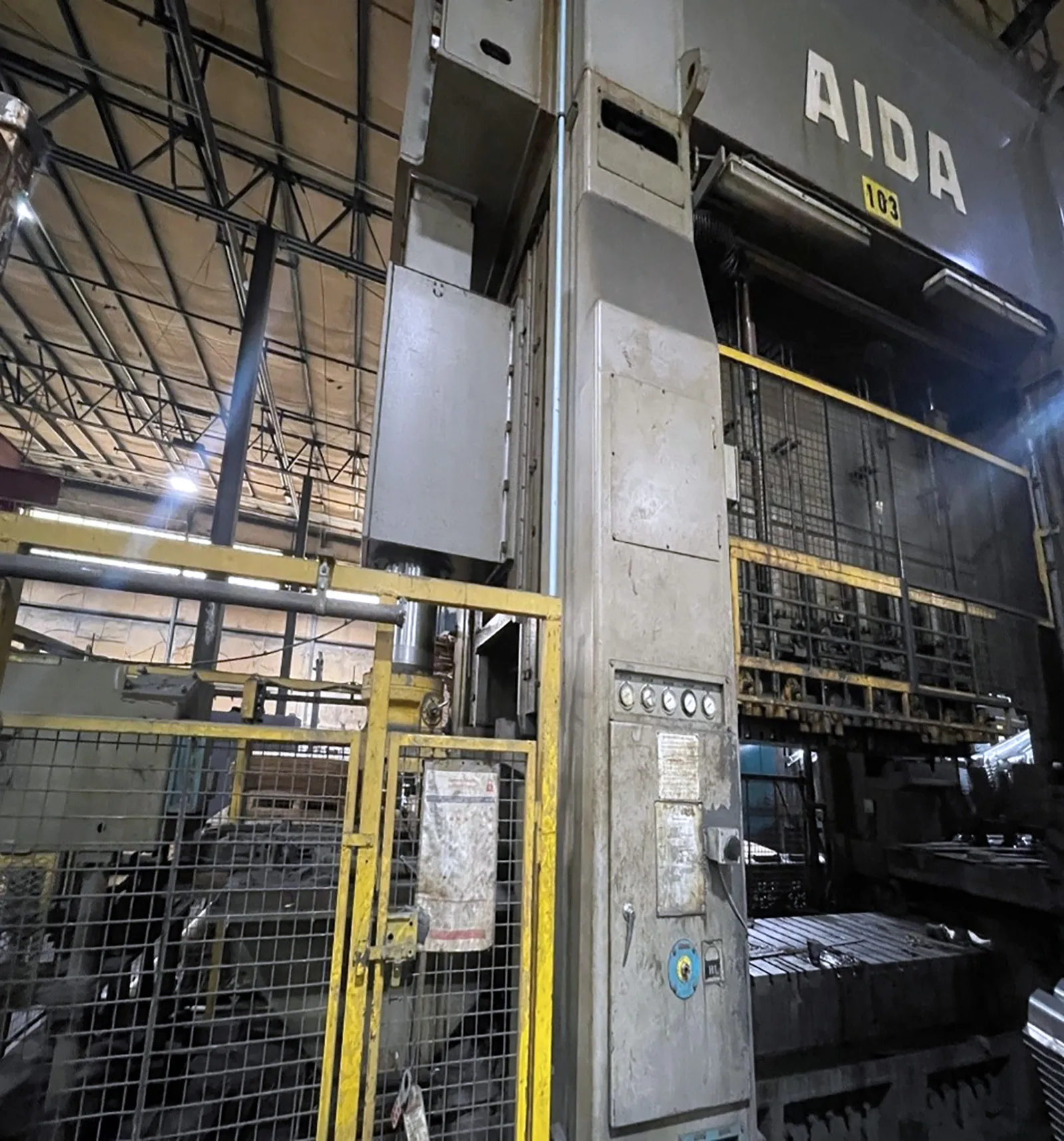 880 Ton, Aida #FT2-80, straight side double crank press, 15.7" stroke, 3.1" adj., 12-25 SPM - Image 4