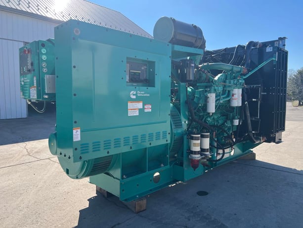 1000 KW Cummins/Onan #A052W997, Diesel Generator Set, 30 liter Cummins engine, 1490 HP @ 1800 RPM, circuit - Image 6
