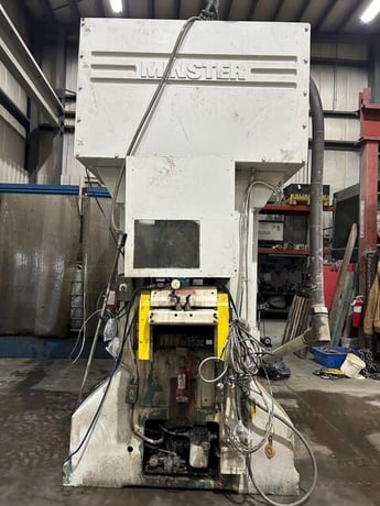 100 Ton, Minster #P2-100-48, straight side double crank, 3" stroke, 15.2" Shut Height, 4" adj., 31" x48" bed - Image 3