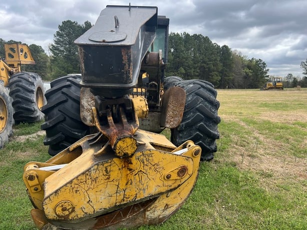 Caterpillar #525C, Grapple Log Skidder - Image 2