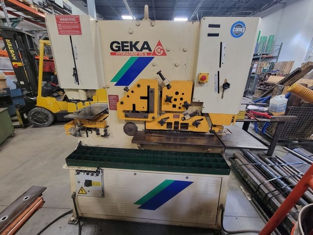 6.5" x 6.5" x 0.5" Geka #HYD-110, Ironworkers, 110 Ton, 2000 - Image 1