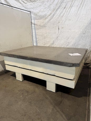 72" x 96" x 16" Granite Surface Combustion Plate w/ stand - Image 1