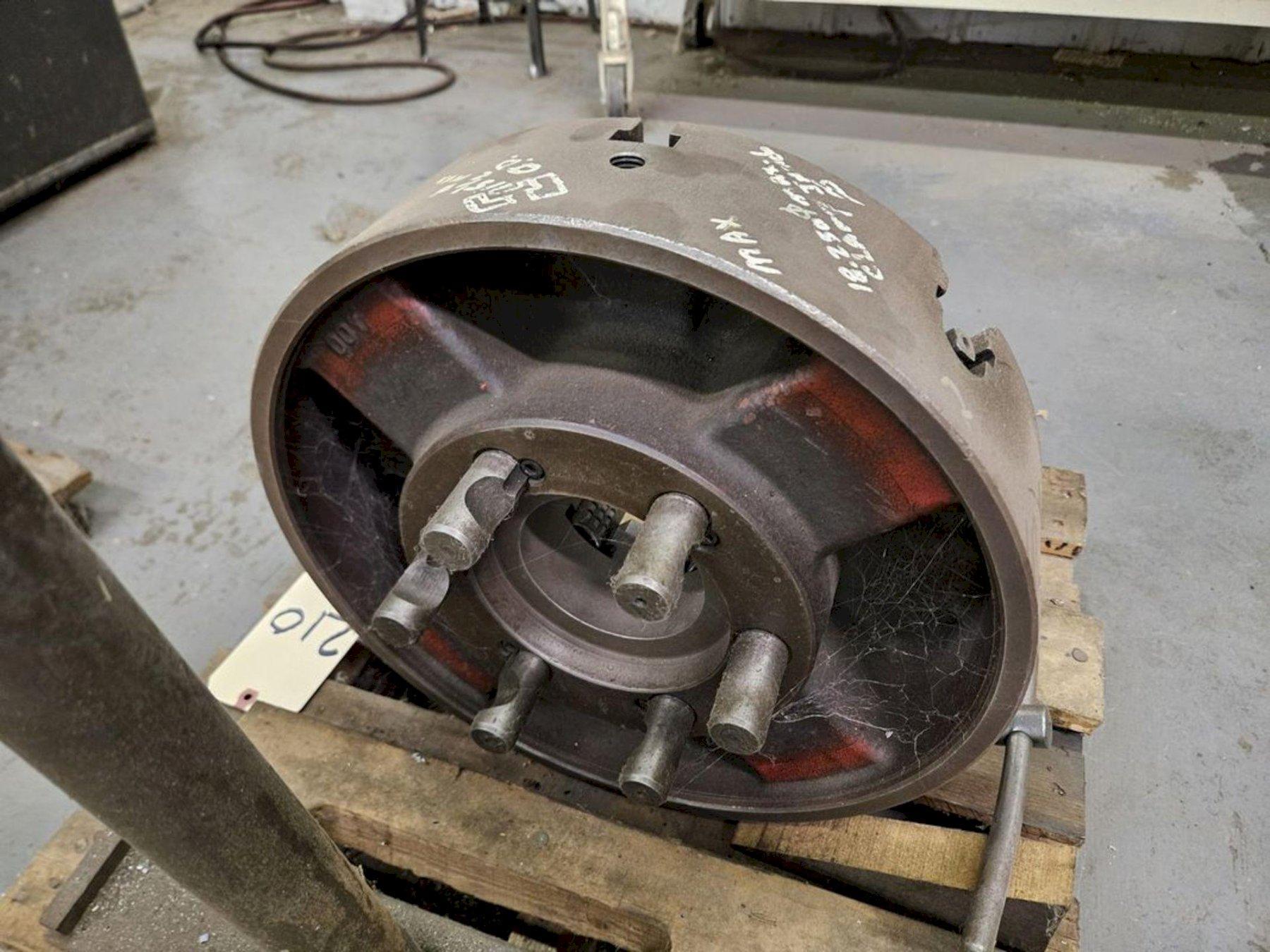 18-1/2" 4-jaw Chuck - Image 1