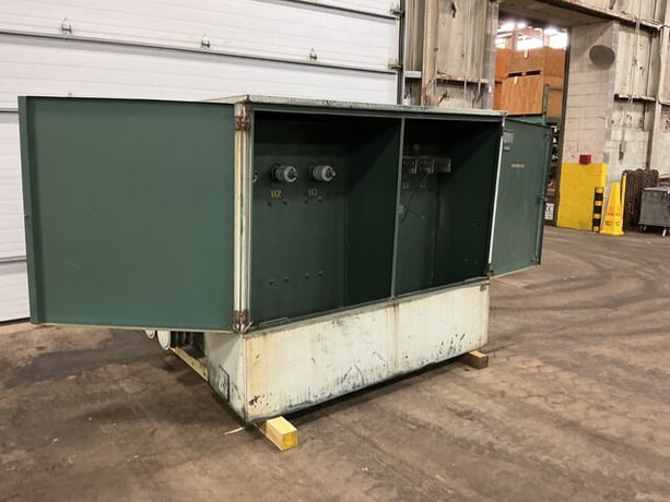 1500 KVA 4160 Primary, 480Y/277 Secondary, General Electric, padmount transformer - Image 2