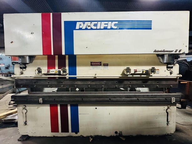 90 Ton, Pacific #FF90-12IIS, Hydraulic Press Brake, 12' overall, 126" between housing - Image 1