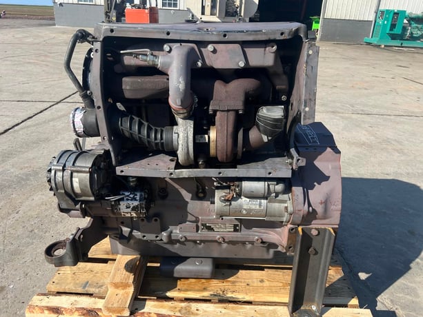 100 HP Deutz #BF4L914, Industrial Air-Cooled Diesel Engine, 2300 RPM, 2000 - Image 1