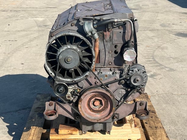 100 HP Deutz #BF4L914, Industrial Air-Cooled Diesel Engine, 2300 RPM, 2000 - Image 3