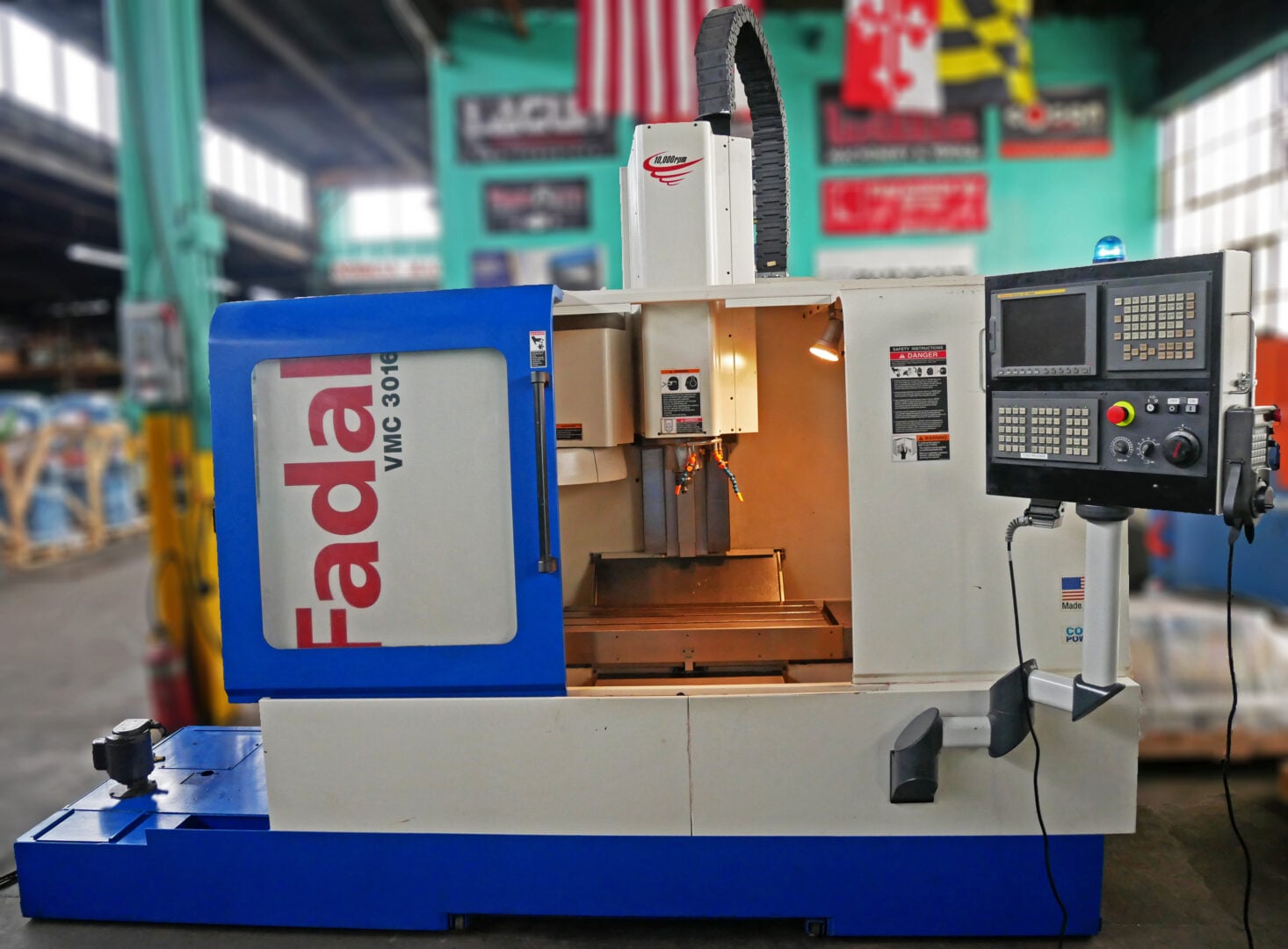 Fadal #VMC3016, CNC vertical machining center, 30" X, 16" Y, 20" Z, 7500 RPM, 21 automatic tool changer, 16" - Image 2