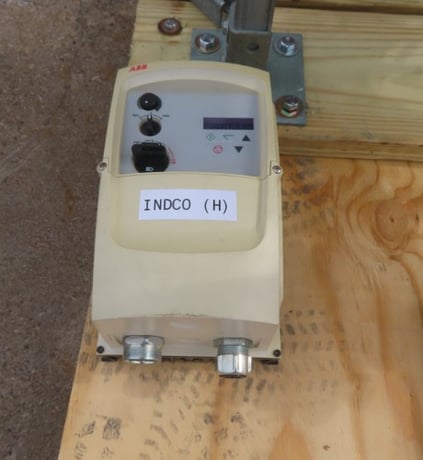 5 HP Indco, High-Speed Disperser, 8" diameter saw-tooth blade, 1.25" diameter x 26" long shaft, 36" vertical - Image 2