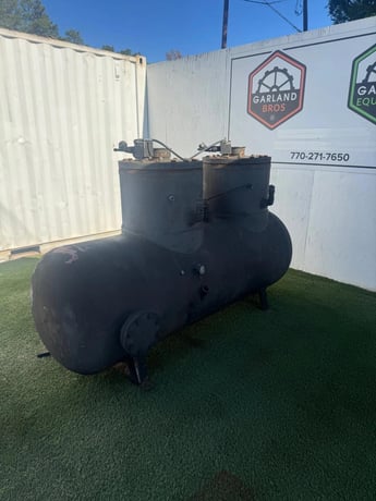 315 gallon 44" x 96", Silvan Industries #237225, Horizontal Carbon Steel Pressure Tank - Image 2
