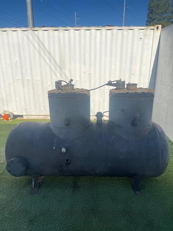 315 gallon 44" x 96", Silvan Industries #237225, Horizontal Carbon Steel Pressure Tank - Image 3