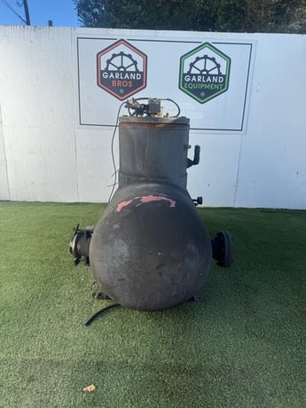 315 gallon 44" x 96", Silvan Industries #237225, Horizontal Carbon Steel Pressure Tank - Image 7
