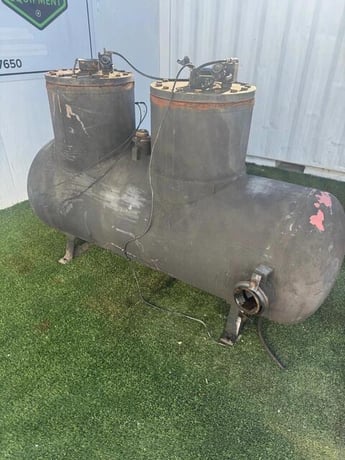 315 gallon 44" x 96", Silvan Industries #237225, Horizontal Carbon Steel Pressure Tank - Image 8