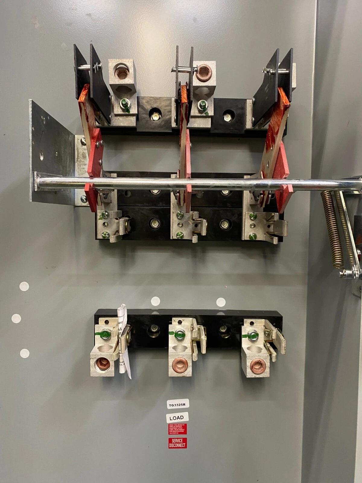 400 Amp. General Electric #TG3325R, Safety Disconnect Switch, 240 Volt - Image 8