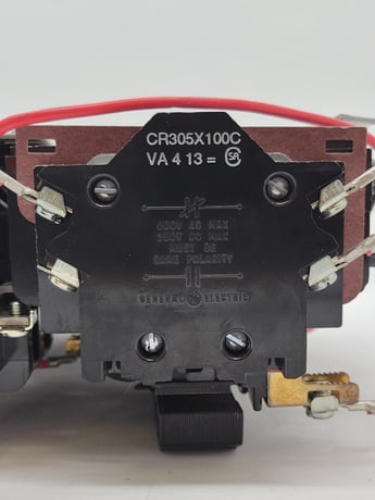 General Electric #CR311K1821AAASJA, Magnetic Starter, Nema 0, 460/575 Volts, 7.5HP, Torq 10, unused - Image 4