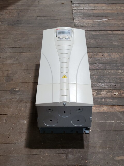 ABB #ACH550-UH-038A-4+K452, Variable Frequency Drive, 3PH, 25HP, 480 Volts, 18.5kW, 38A - Image 3