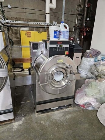 35 lb. Unimac/Alliance #UWN035KMXU3001, washer/extractor - Image 7