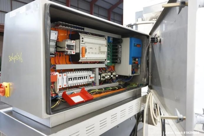 1.2" APV #PGX-30, twin screw extruder, 10:1 L/D, 161 RPM, 66 PPH, w/ K-Tron T22 compounding system - Image 9