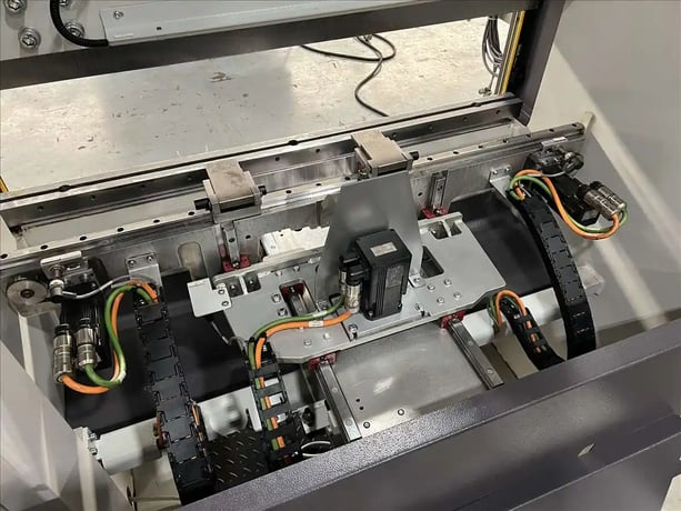Strippit, LVD #Dyna-Press-24/12+, 27 ton electric press brake, manual clampiong, 4-Axis CNC Back Gauge, 2019 - Image 8