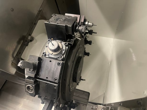 Okuma #LT-2000EX, dual turret lathe, OSP-P300LA Control, 6" chuck, 52mm bar, 8.27" turning diameter, 5.12" - Image 9