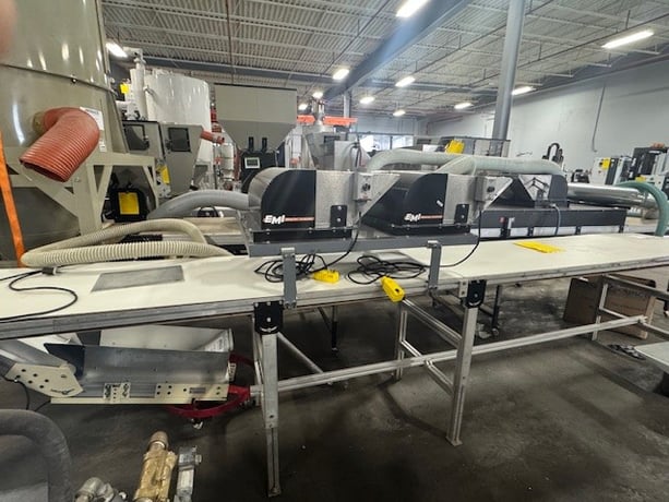 27-1/4" wide x 16' long, MK #GUF-P2000, flat belt conveyor with EMI cooling system, adjustable height - Image 1