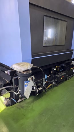 Daewoo Doosan #BM-2035M, CNC vertical machining center, 40 automatic tool changer, 137.8" X, 80.7" Y, 31.5" - Image 9