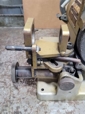 Darex #M1, drill sharpener, 1/16"-3/4" capacity, 6" x 1" wheel, bench mounted - Image 5