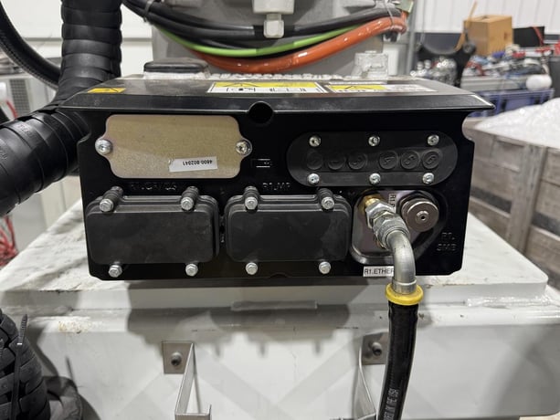 ABB, IRB-4600-40/2.55, 6-Axis Articulated Robot, 40 kg payload, 100" reach, IRC5 controller, 480 Volt, 2022 - Image 6