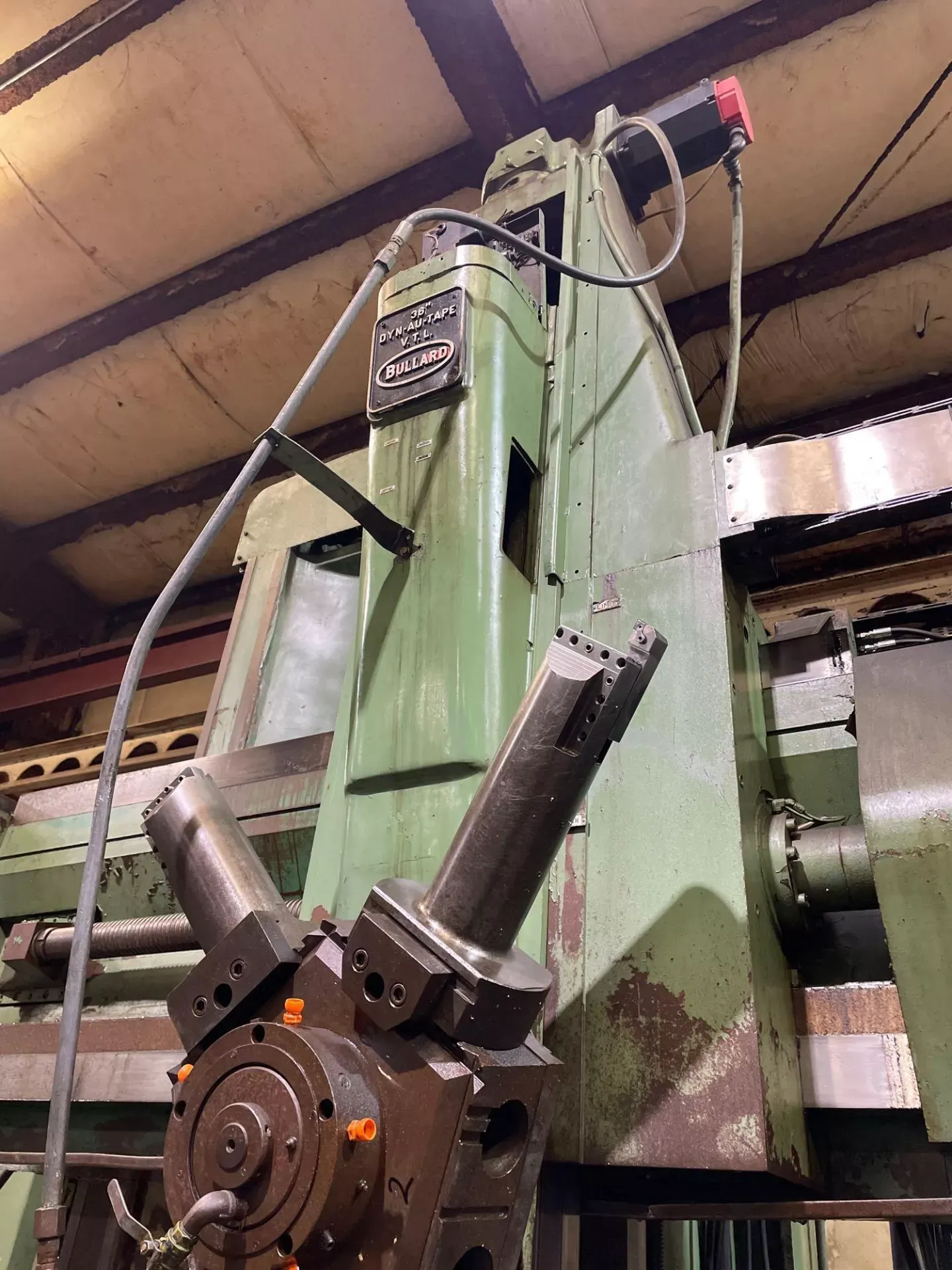 42" Bullard #36-Dyn-Au-Tape, CNC vertical turret lathe, 56" sw, 42" 4-jaw chuck, 5 turret, 50 HP, MPG - Image 8