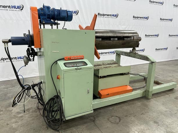 10000 lb. Changzhou, powered hydraulic uncoiler/decoiler with motorized coil car, 51" mandrel length - Image 3