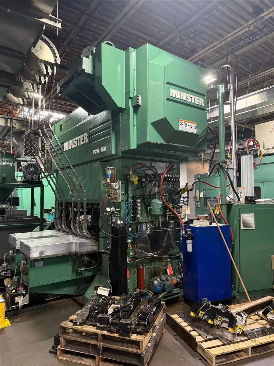 180 Ton, Minster #P2H-160-74x33-FW, precision straight side press, 5.9" stroke, 20.6" Shut Height, 75 HP - Image 4