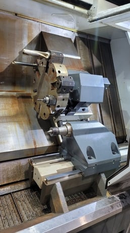 Haas #ST-40, CNC lathe, 34.5" swing, 15" chuck, 4" bar, 44" centers, 12 turret, A2-8, 17" X, 44" Z, 2017 - Image 7