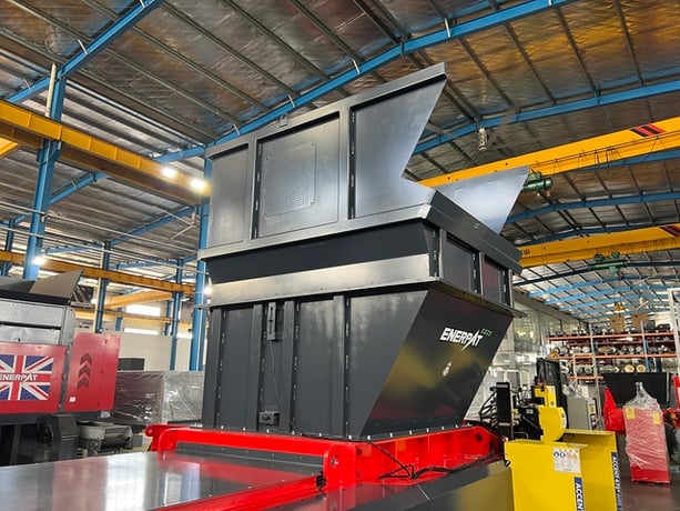 Enerpat, Automatic Two Ram Baler, 62" L x 46.46" width x 30.71" H bale, 74 HPfor Aluminum cans, Plastic - Image 3