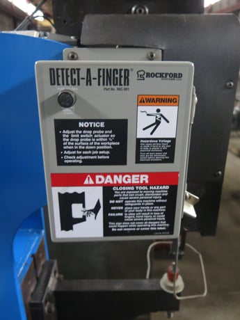 Superior Rivet #610, Impact riveter, 115 V., 2018 - Image 5