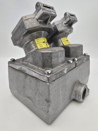 20 A, Crouse-Hinds #ENCRC22201, Circuit Breaking Receptacles, 125VAC, explosion proof - Image 6