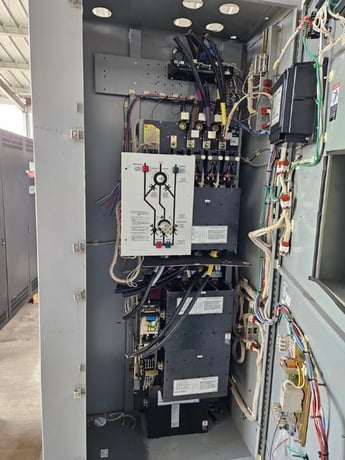 800 Amp. ASCO #7000-Series, Automatic Transfer & Bypass Isolation, 800A, 480V, 3 Phase With isolator - Image 4