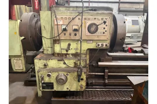 32.5" x 120" Lodge & Shipley #2XE3220WHD Superturn hollow spindle extra heavy duty oil country lathe - Image 2