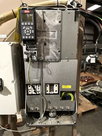 19000 cfm @ 25.3 S.P., Type #KXE063-063030-00, with 150 HP Reitz radial fan, with 100 HP VDF - Image 9