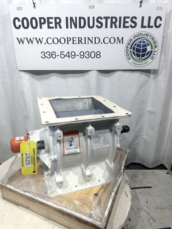 15" x 15" HE MAC Colt-On counter clock wise carbon steel valve, rebuilt, not used since - Image 6