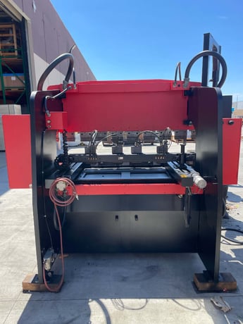 55 Ton, Amada #RG-50, CNC press brake, 6.5'OA, 59.9" between housing, 3.9" stroke, 15.76" throat, 14.6" open - Image 5