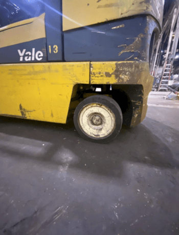 11350 lb. Yale #GLC-120M, LP Gas Forklift, cushion tires, - Image 7