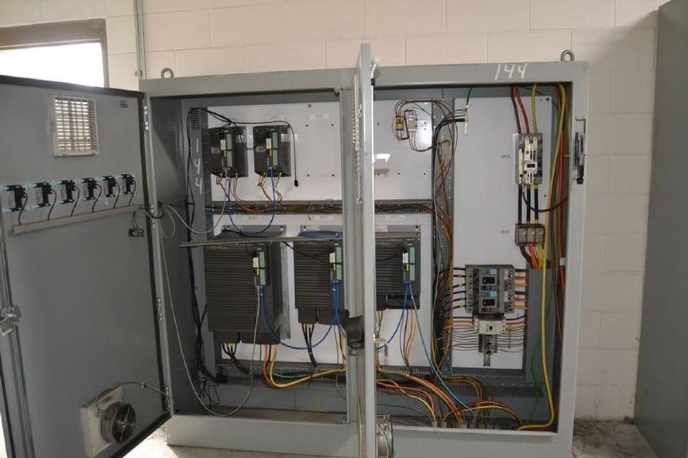 Siemens #SINAMICS, Multi-Drive VFD Control Cabinet - 225A Main, 2020 - Image 2