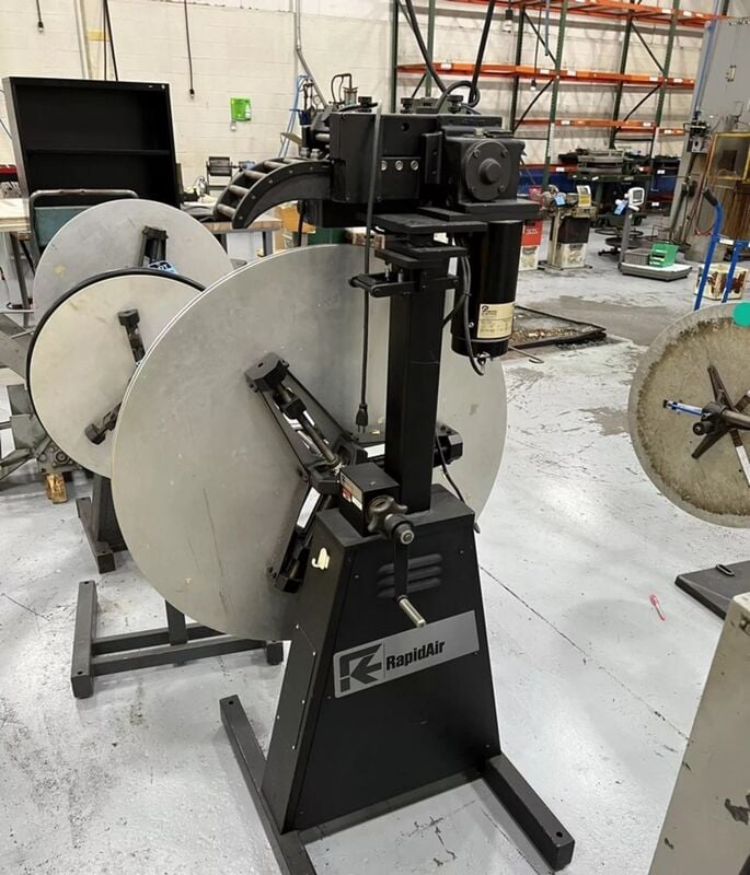 150 lb. Rapid-Air, combination R36NA coil reel & SB4PE motorized straigthener - Image 2