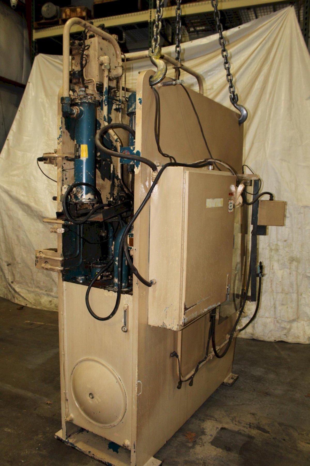 50 Ton, PH #OGF-50, hydraulic press, 24" stroke, 30" daylight, 15" throat, 5.5" ram, 30" x27" bed, 1995 - Image 4