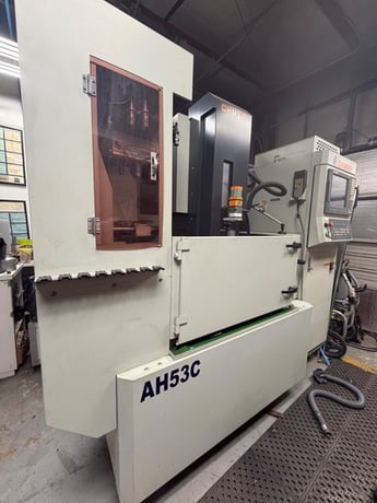 Chmer #AH53C, Sinker Electrical Discharge Machine, 24.8" x 12.2" work area, 19.69" X, 11.81" Y, 13.39" Z - Image 2