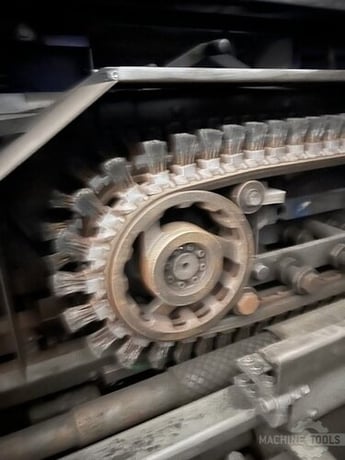 Lissmac #SBM-M-1000-B2-60, Slag Grinder, 39.37" Work width, 0.75" max Material Thickness, 660 lbs. max Load - Image 8