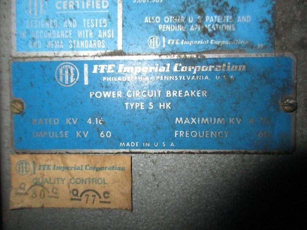 3000 Amps, ITE, 5HK, 4.76KV, electrically operated, drawout - Image 3
