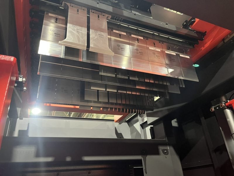 110 Ton, Amada #HG-1003-ARS, Press Brake, 6-Axis, 10.4' Overall length, 106.3" Between Housings, 9.8" Stroke - Image 7